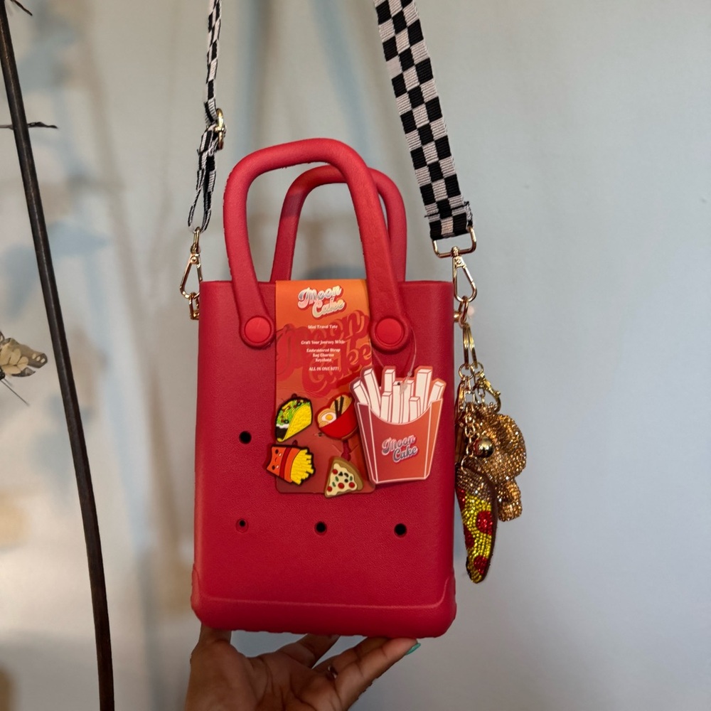 Moon Cake Mini Travel Tote Pink Star Strap Charm Kit NWT